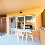 Beachapartment 科拉雷侯